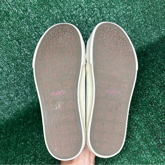 Taos EZ Soul Slip On Gray Canvas Comfort Casual Arch Support Shoe Size 7.5 - Picture 8 of 12